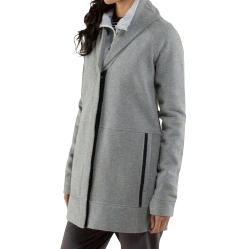 LULULEMON ATHLETICA Yin To My Yang Cardi Size 6